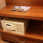 Sisli Mls Szálloda 2*