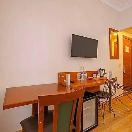 Отель Sisli Mls 2*